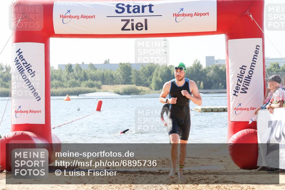 01.09.2024 - 17. Tribühne Triathlon Luisa Fischer http://msf.ph/oto/6895736 01.09.2024 11:17:30 Schwimmen 470, 474, 495, 498, 513, 525 meine-sportfotos.de