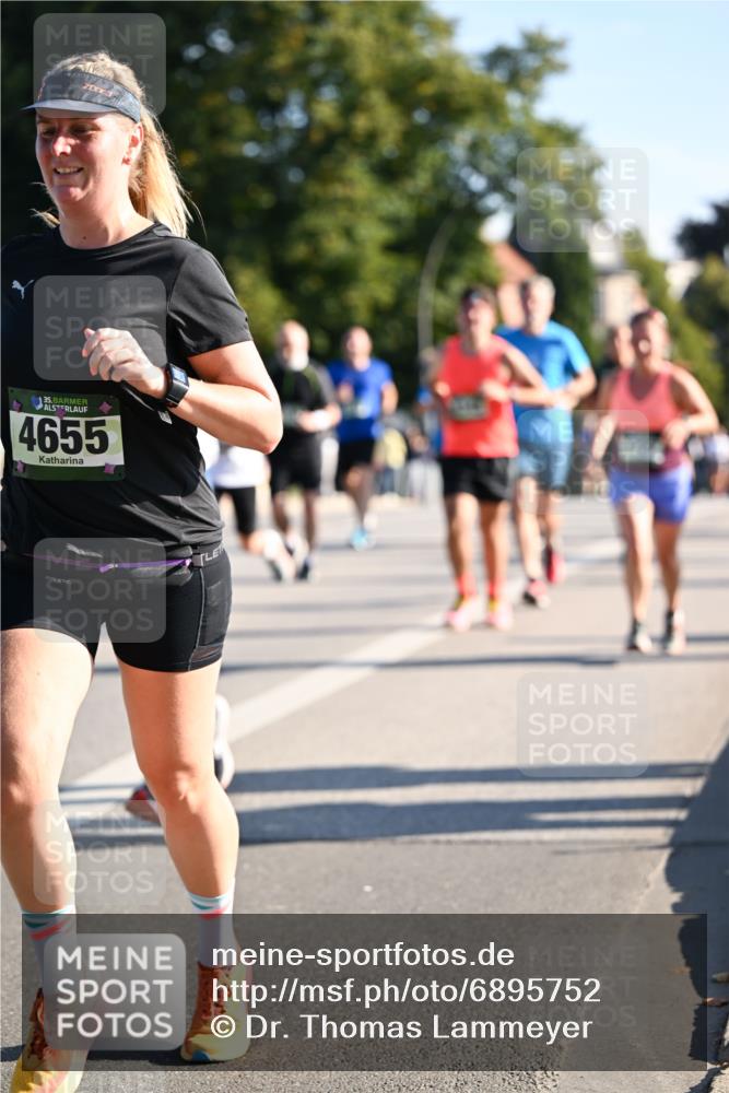 01.09.2024 - BARMER Alsterlauf Dr. Thomas Lammeyer http://msf.ph/oto/6895752 01.09.2024 09:33:26 Laufen 3, 35, 4655 meine-sportfotos.de