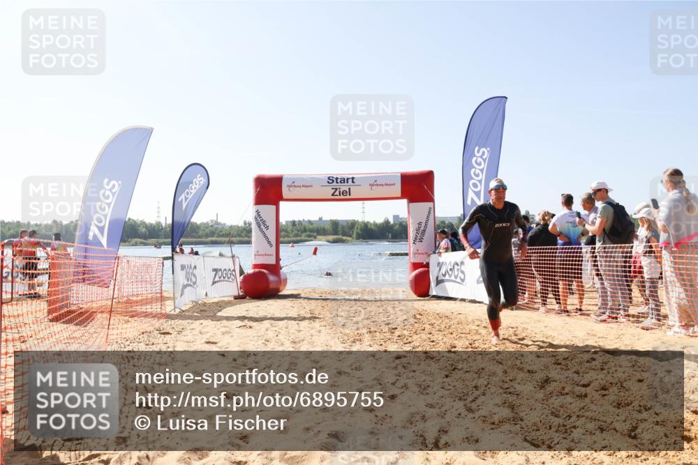 01.09.2024 - 17. Tribühne Triathlon Luisa Fischer http://msf.ph/oto/6895755 01.09.2024 11:17:35 Schwimmen 455, 474, 495, 513 meine-sportfotos.de