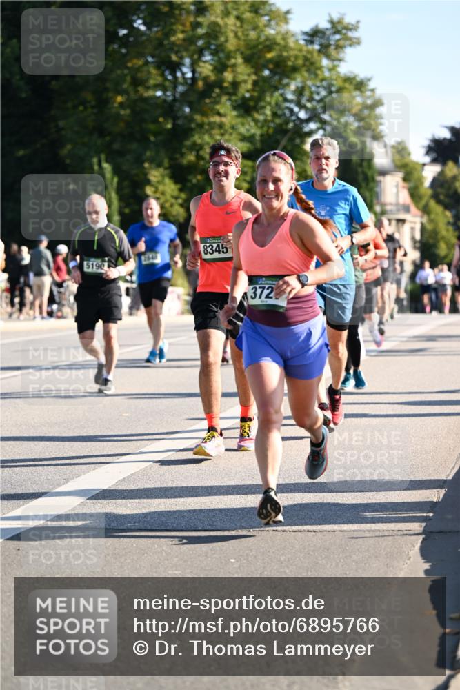 01.09.2024 - BARMER Alsterlauf Dr. Thomas Lammeyer http://msf.ph/oto/6895766 01.09.2024 09:33:28 Laufen 5190, 8345, 372 meine-sportfotos.de