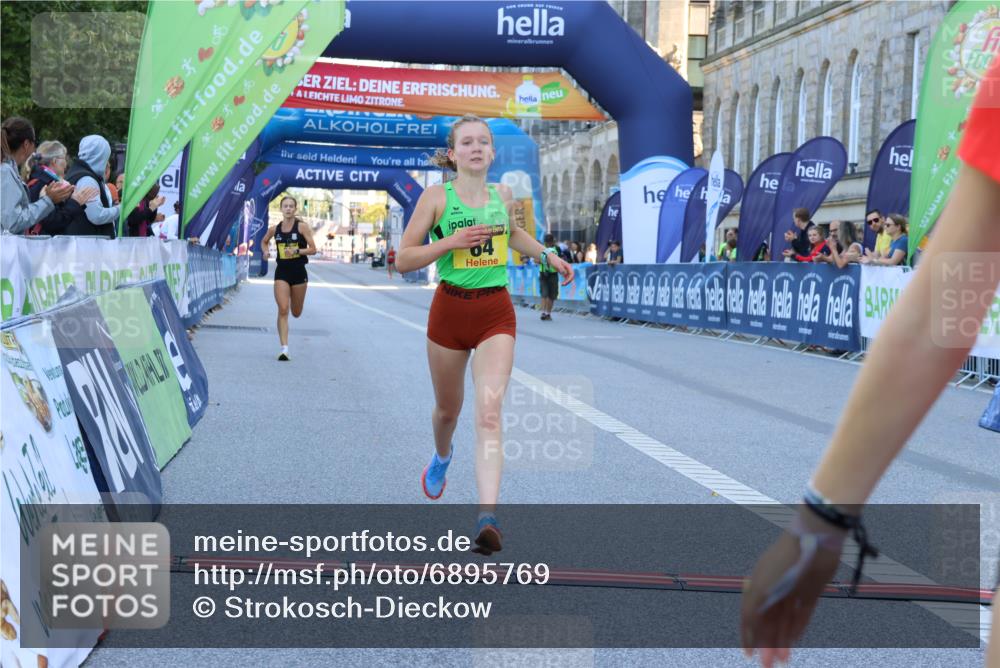 01.09.2024 - BARMER Alsterlauf Strokosch-Dieckow http://msf.ph/oto/6895769 01.09.2024 11:19:31 Ziel 64, 66, 70, 71 meine-sportfotos.de