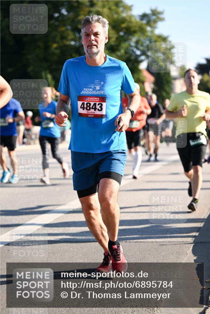 01.09.2024 - BARMER Alsterlauf Dr. Thomas Lammeyer http://msf.ph/oto/6895784 01.09.2024 09:33:29 Laufen 35, 4843 meine-sportfotos.de