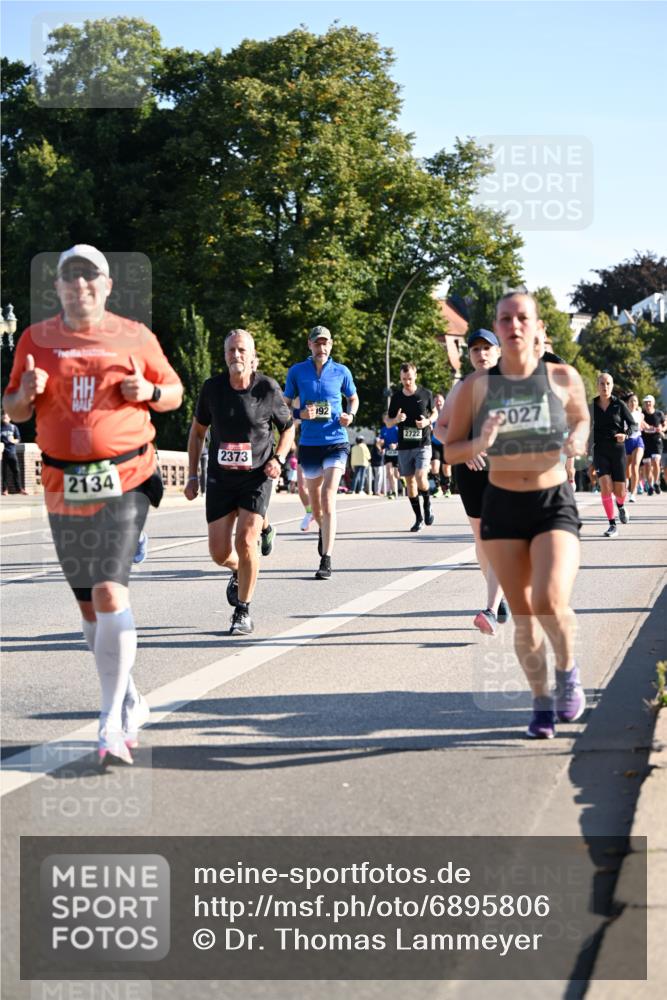 01.09.2024 - BARMER Alsterlauf Dr. Thomas Lammeyer http://msf.ph/oto/6895806 01.09.2024 09:33:32 Laufen 2134, 2373, 192, 800, 027, 2722 meine-sportfotos.de