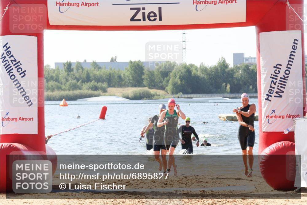 01.09.2024 - 17. Tribühne Triathlon Luisa Fischer http://msf.ph/oto/6895827 01.09.2024 11:18:31 Schwimmen 452, 456, 464, 484, 488 meine-sportfotos.de