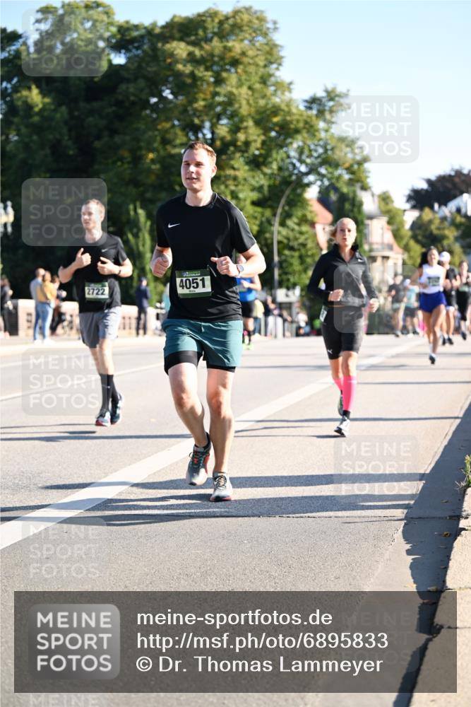 01.09.2024 - BARMER Alsterlauf Dr. Thomas Lammeyer http://msf.ph/oto/6895833 01.09.2024 09:33:35 Laufen 2722, 4051 meine-sportfotos.de