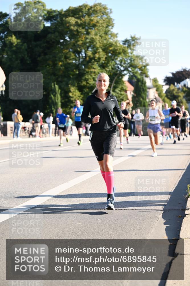 01.09.2024 - BARMER Alsterlauf Dr. Thomas Lammeyer http://msf.ph/oto/6895845 01.09.2024 09:33:36 Laufen  meine-sportfotos.de