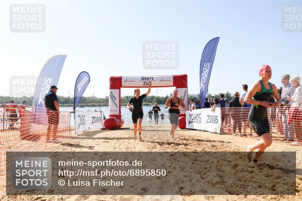 01.09.2024 - 17. Tribühne Triathlon Luisa Fischer http://msf.ph/oto/6895850 01.09.2024 11:18:37 Schwimmen 452, 456, 464, 466, 467, 484, 488 meine-sportfotos.de
