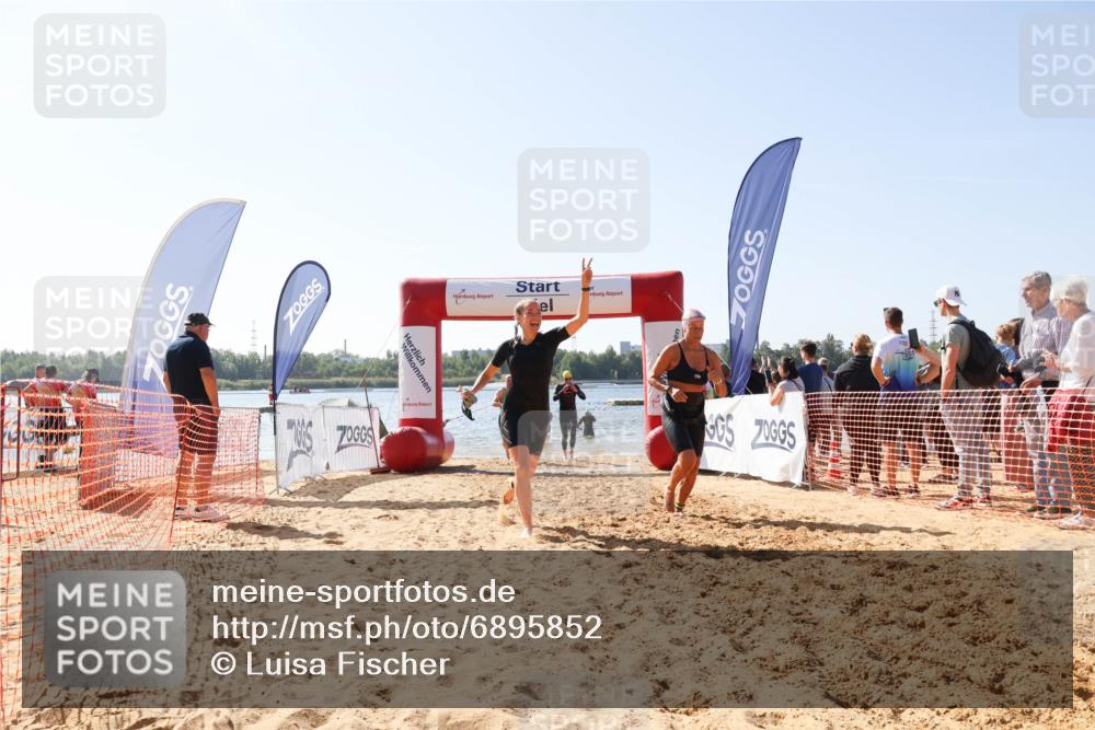 01.09.2024 - 17. Tribühne Triathlon Luisa Fischer http://msf.ph/oto/6895852 01.09.2024 11:18:37 Schwimmen 452, 456, 464, 466, 467, 484, 488 meine-sportfotos.de