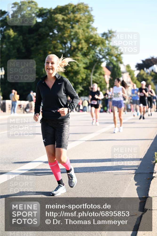 01.09.2024 - BARMER Alsterlauf Dr. Thomas Lammeyer http://msf.ph/oto/6895853 01.09.2024 09:33:37 Laufen  meine-sportfotos.de
