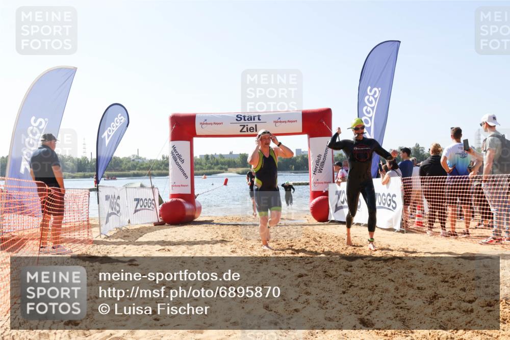01.09.2024 - 17. Tribühne Triathlon Luisa Fischer http://msf.ph/oto/6895870 01.09.2024 11:18:41 Schwimmen 452, 456, 464, 466, 467, 469, 484, 488 meine-sportfotos.de