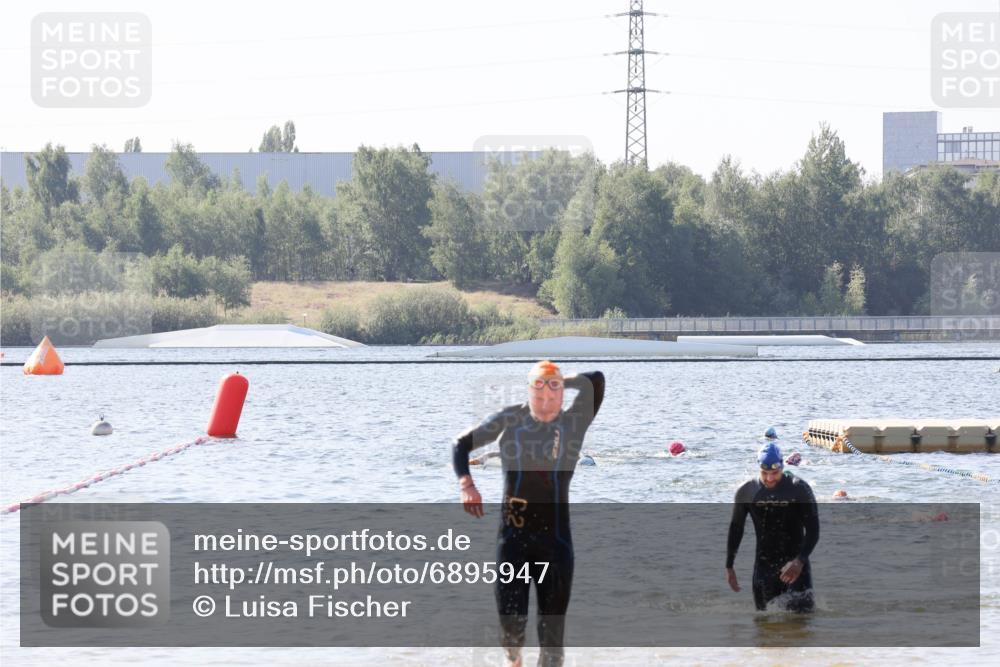 01.09.2024 - 17. Tribühne Triathlon Luisa Fischer http://msf.ph/oto/6895947 01.09.2024 11:19:13 Schwimmen 480, 516 meine-sportfotos.de