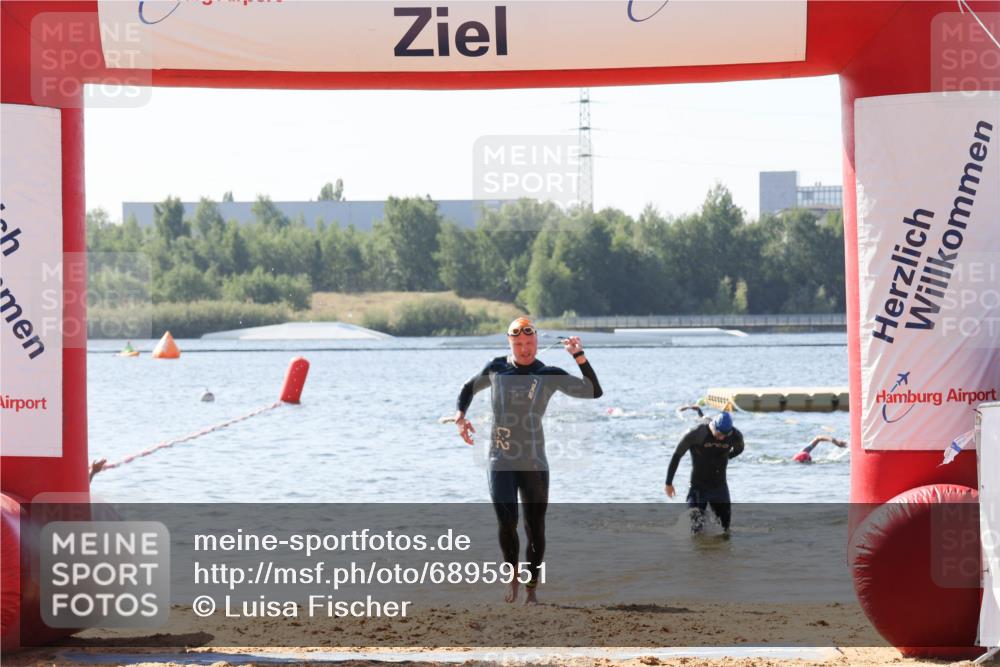 01.09.2024 - 17. Tribühne Triathlon Luisa Fischer http://msf.ph/oto/6895951 01.09.2024 11:19:14 Schwimmen 480, 516 meine-sportfotos.de
