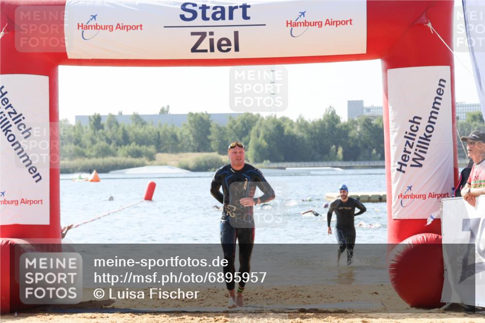 01.09.2024 - 17. Tribühne Triathlon Luisa Fischer http://msf.ph/oto/6895957 01.09.2024 11:19:16 Schwimmen 480, 516 meine-sportfotos.de
