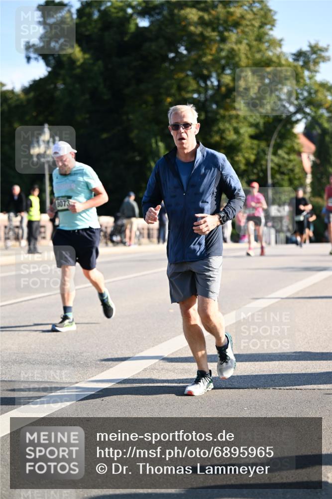 01.09.2024 - BARMER Alsterlauf Dr. Thomas Lammeyer http://msf.ph/oto/6895965 01.09.2024 09:33:48 Laufen  meine-sportfotos.de