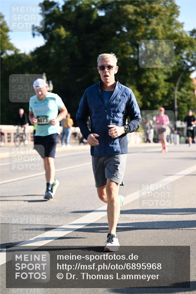 01.09.2024 - BARMER Alsterlauf Dr. Thomas Lammeyer http://msf.ph/oto/6895968 01.09.2024 09:33:48 Laufen  meine-sportfotos.de