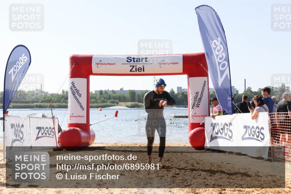 01.09.2024 - 17. Tribühne Triathlon Luisa Fischer http://msf.ph/oto/6895981 01.09.2024 11:19:23 Schwimmen 480, 516 meine-sportfotos.de