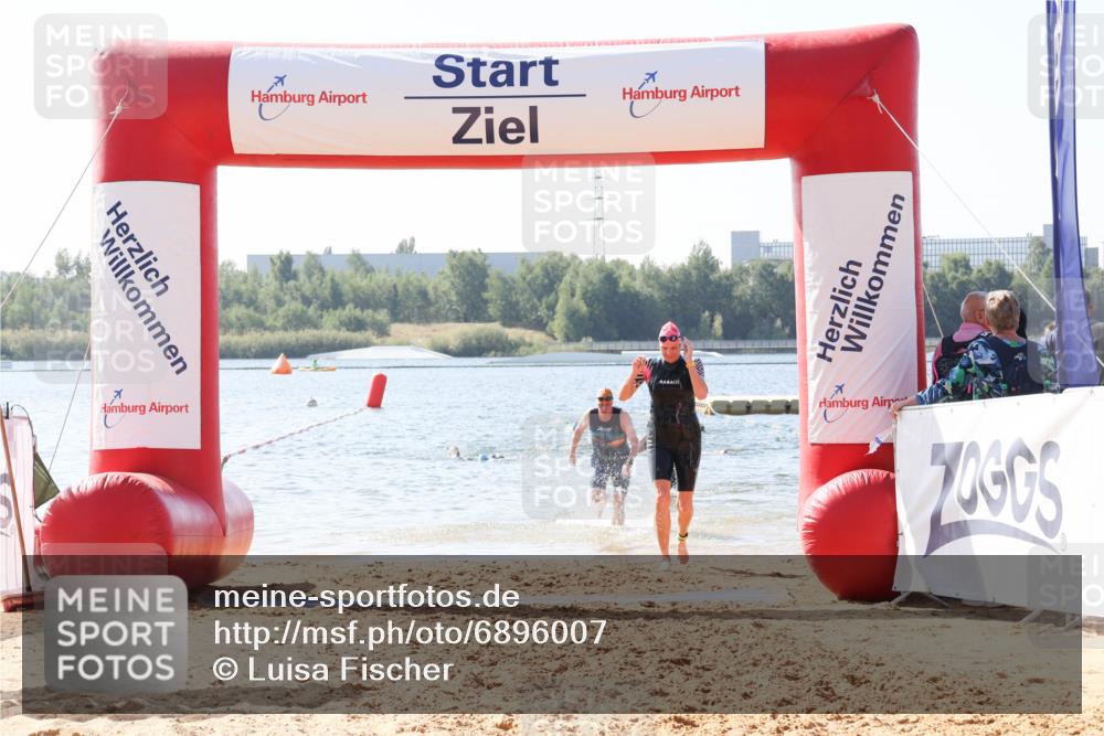 01.09.2024 - 17. Tribühne Triathlon Luisa Fischer http://msf.ph/oto/6896007 01.09.2024 11:19:40 Schwimmen 491, 500, 539 meine-sportfotos.de
