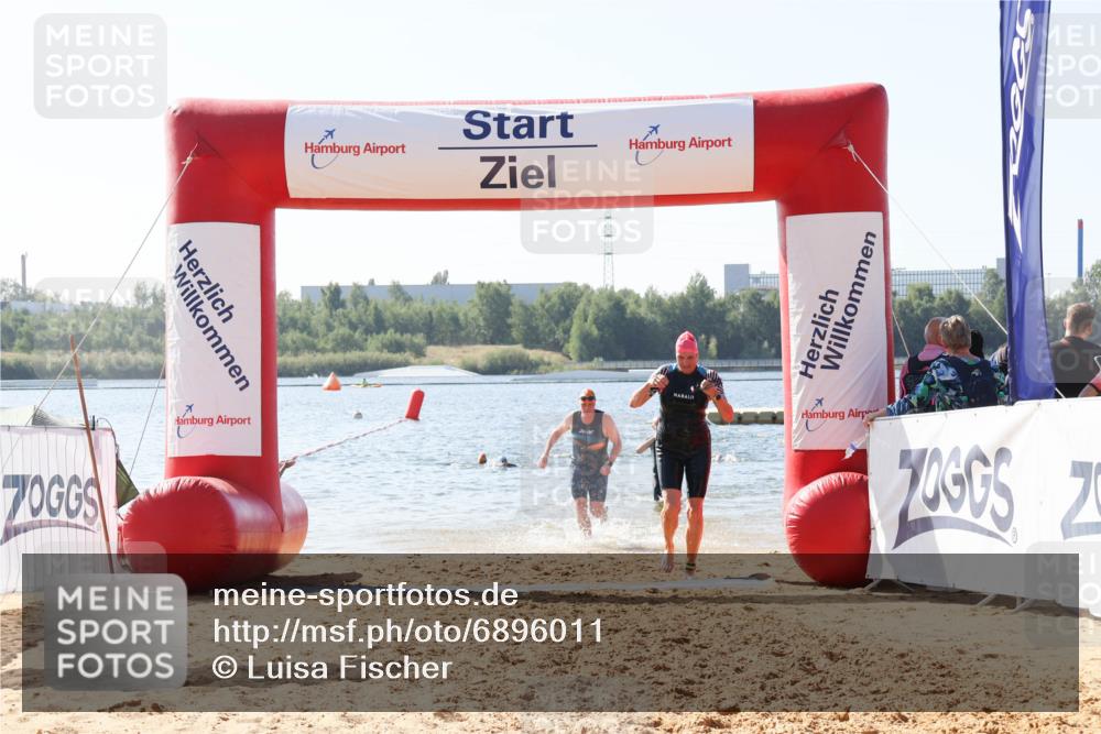 01.09.2024 - 17. Tribühne Triathlon Luisa Fischer http://msf.ph/oto/6896011 01.09.2024 11:19:41 Schwimmen 491, 500, 539 meine-sportfotos.de