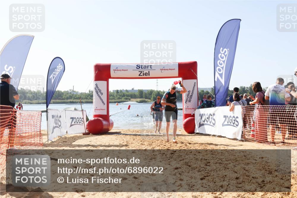 01.09.2024 - 17. Tribühne Triathlon Luisa Fischer http://msf.ph/oto/6896022 01.09.2024 11:19:44 Schwimmen 491, 500, 539 meine-sportfotos.de