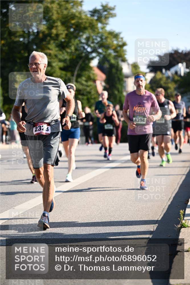 01.09.2024 - BARMER Alsterlauf Dr. Thomas Lammeyer http://msf.ph/oto/6896052 01.09.2024 09:33:57 Laufen 2323, 4394 meine-sportfotos.de