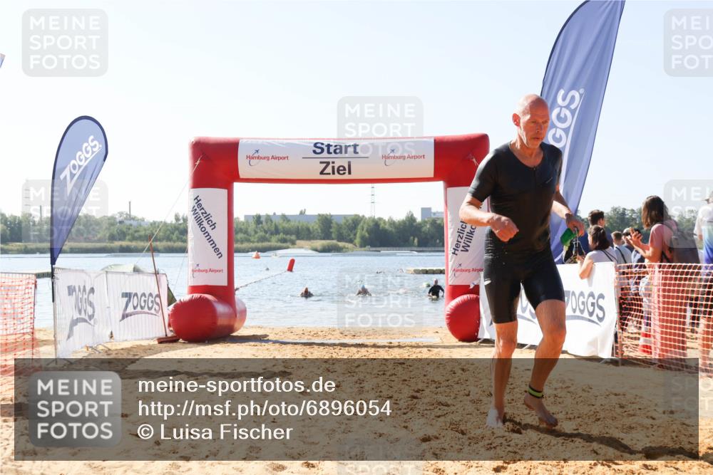 01.09.2024 - 17. Tribühne Triathlon Luisa Fischer http://msf.ph/oto/6896054 01.09.2024 11:19:52 Schwimmen 491, 500 meine-sportfotos.de