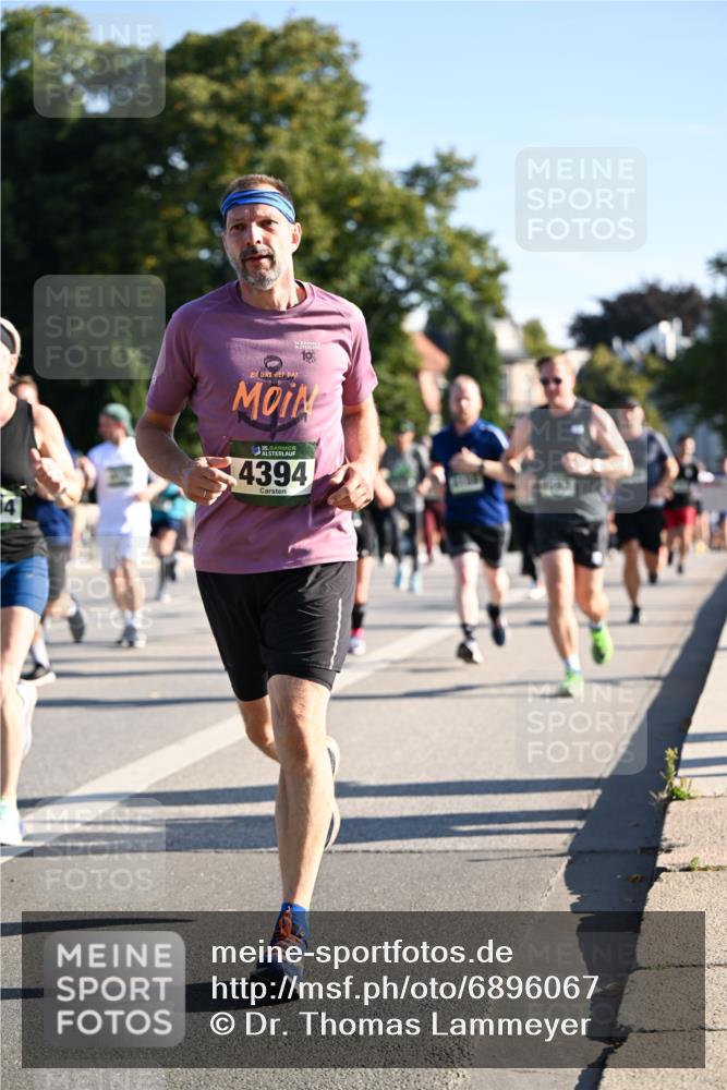 01.09.2024 - BARMER Alsterlauf Dr. Thomas Lammeyer http://msf.ph/oto/6896067 01.09.2024 09:33:59 Laufen 10, 4, 35, 4394 meine-sportfotos.de