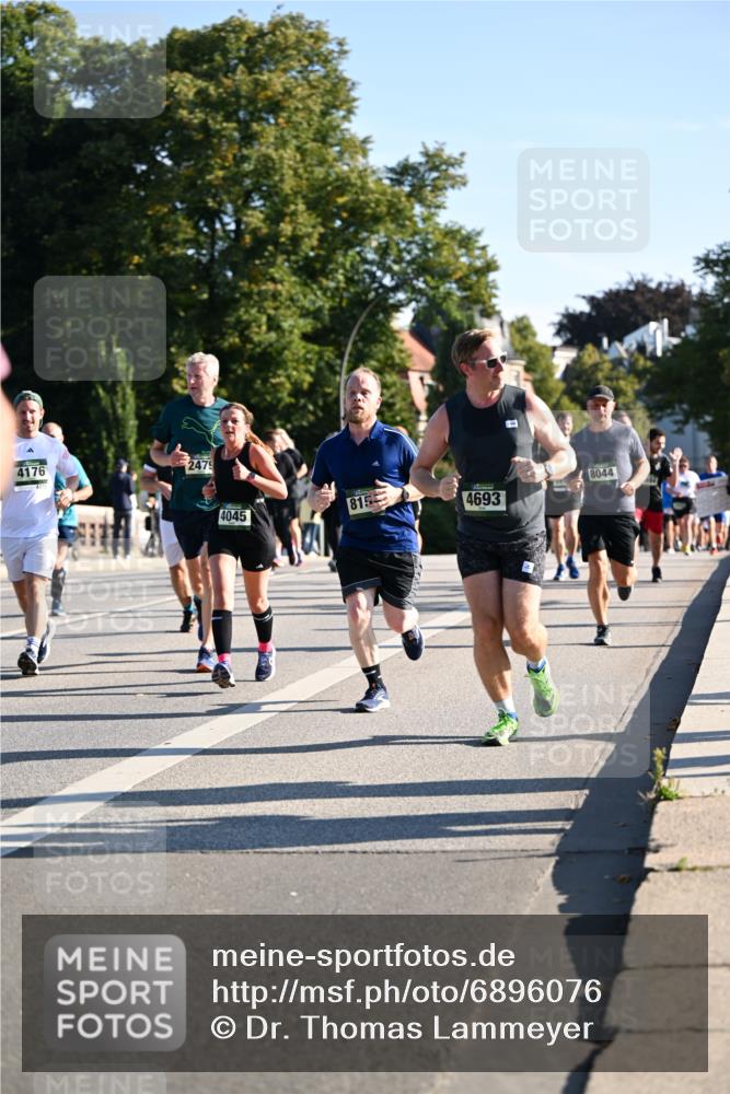 01.09.2024 - BARMER Alsterlauf Dr. Thomas Lammeyer http://msf.ph/oto/6896076 01.09.2024 09:34:00 Laufen 4176, 2479, 8044, 4045, 815, 4693 meine-sportfotos.de