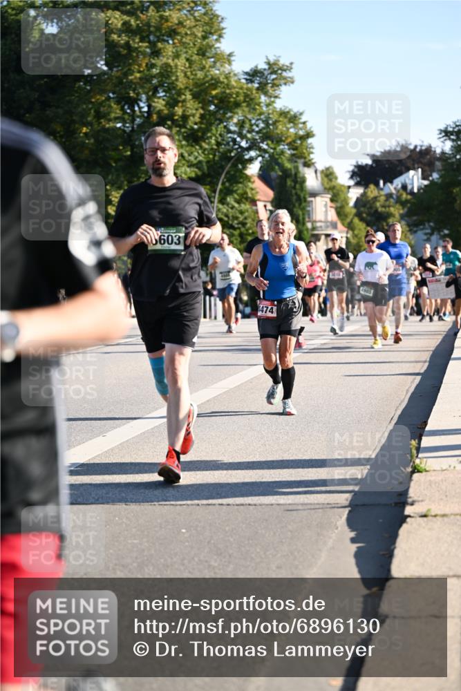 01.09.2024 - BARMER Alsterlauf Dr. Thomas Lammeyer http://msf.ph/oto/6896130 01.09.2024 09:34:07 Laufen 603, 4474, 4985 meine-sportfotos.de