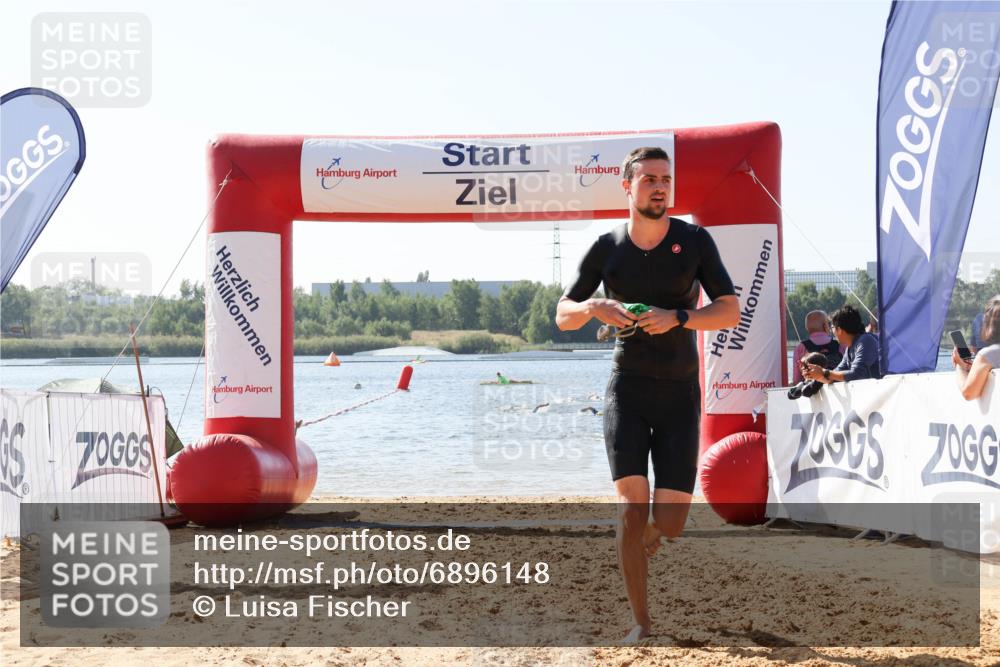 01.09.2024 - 17. Tribühne Triathlon Luisa Fischer http://msf.ph/oto/6896148 01.09.2024 11:20:30 Schwimmen 477, 499 meine-sportfotos.de