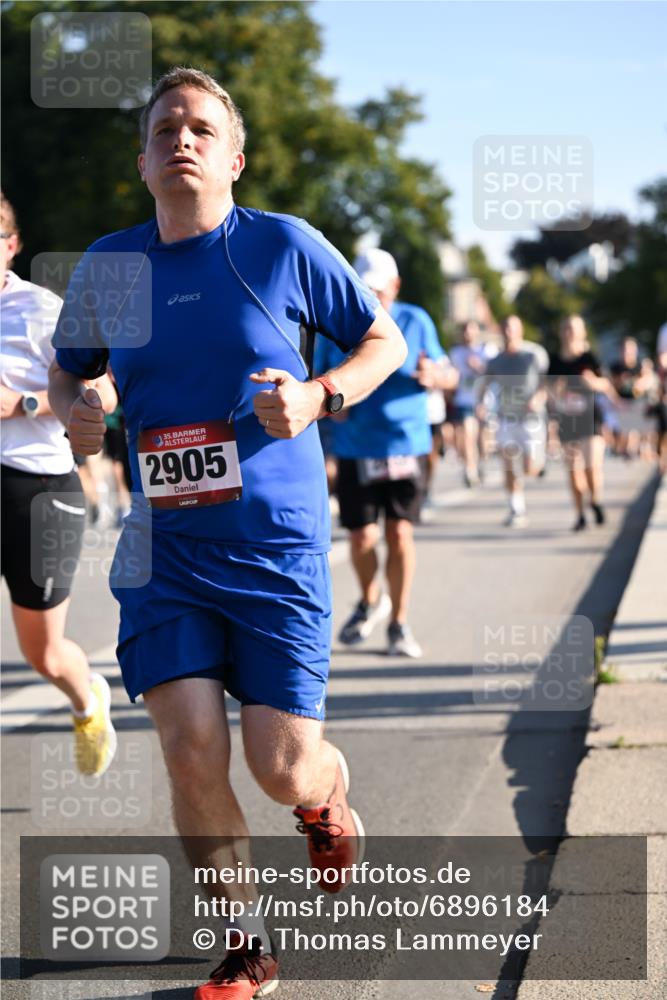 01.09.2024 - BARMER Alsterlauf Dr. Thomas Lammeyer http://msf.ph/oto/6896184 01.09.2024 09:34:12 Laufen 35, 2905 meine-sportfotos.de
