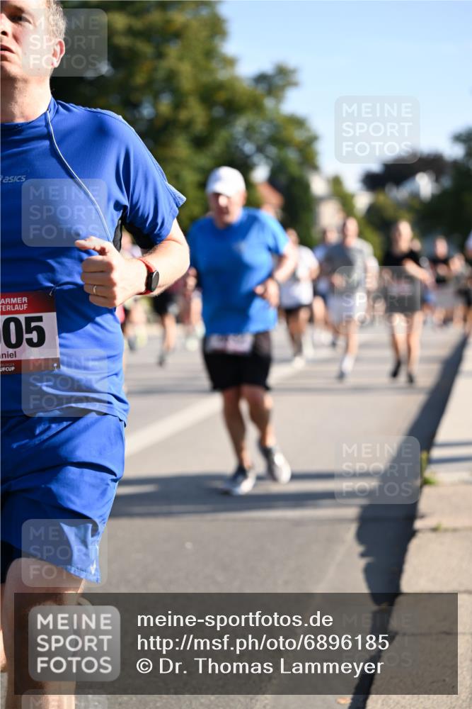 01.09.2024 - BARMER Alsterlauf Dr. Thomas Lammeyer http://msf.ph/oto/6896185 01.09.2024 09:34:13 Laufen 05 meine-sportfotos.de