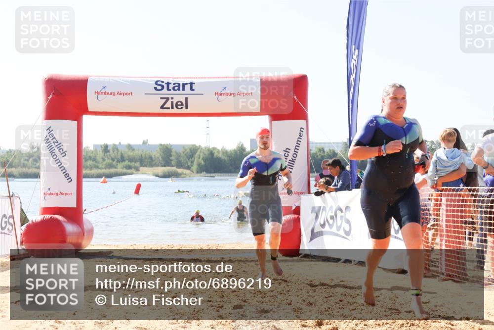 01.09.2024 - 17. Tribühne Triathlon Luisa Fischer http://msf.ph/oto/6896219 01.09.2024 11:21:07 Schwimmen 479, 487, 531, 560 meine-sportfotos.de