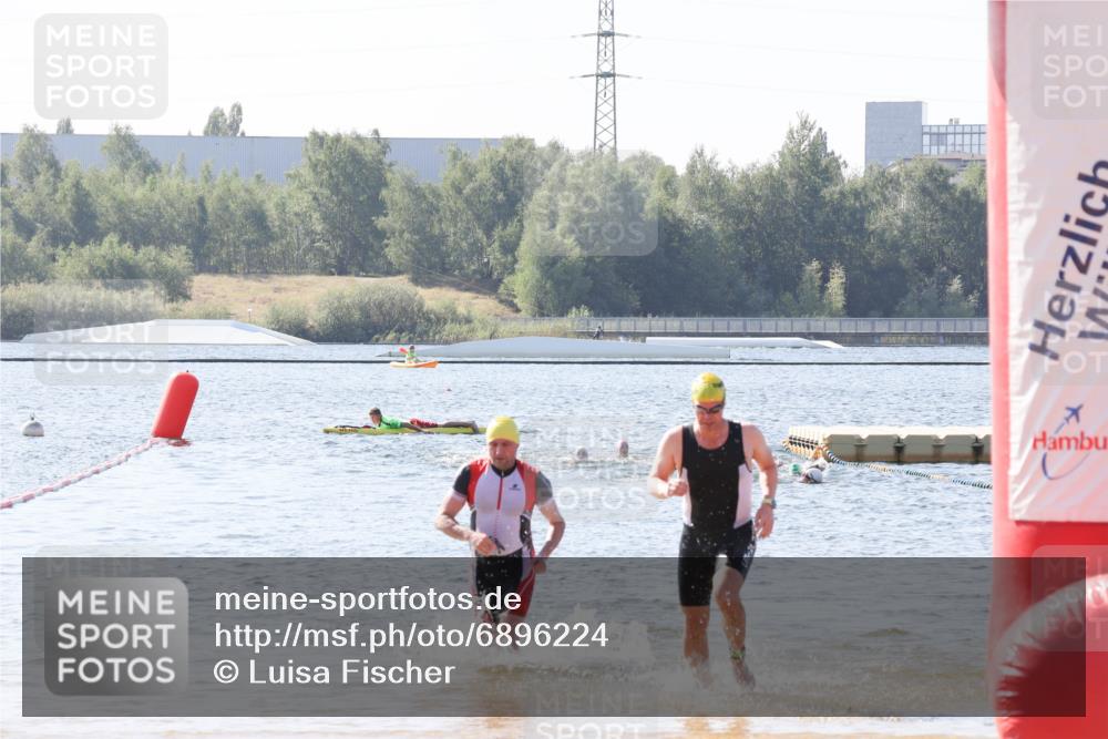 01.09.2024 - 17. Tribühne Triathlon Luisa Fischer http://msf.ph/oto/6896224 01.09.2024 11:21:11 Schwimmen 487, 531, 532, 560 meine-sportfotos.de