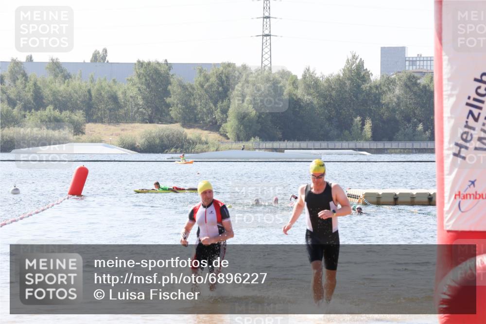 01.09.2024 - 17. Tribühne Triathlon Luisa Fischer http://msf.ph/oto/6896227 01.09.2024 11:21:12 Schwimmen 487, 531, 532, 560 meine-sportfotos.de