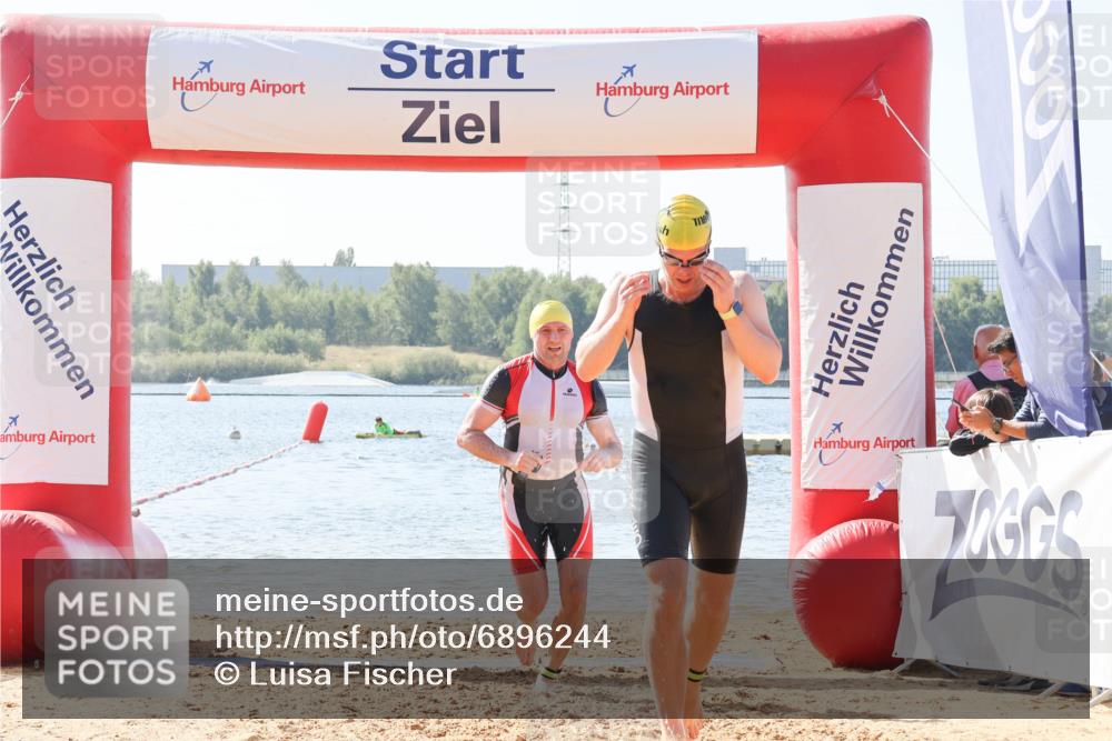 01.09.2024 - 17. Tribühne Triathlon Luisa Fischer http://msf.ph/oto/6896244 01.09.2024 11:21:17 Schwimmen 531, 532 meine-sportfotos.de