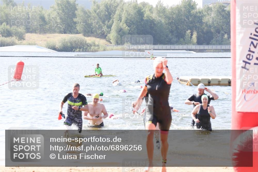01.09.2024 - 17. Tribühne Triathlon Luisa Fischer http://msf.ph/oto/6896256 01.09.2024 11:21:54 Schwimmen 492, 518, 523, 537 meine-sportfotos.de