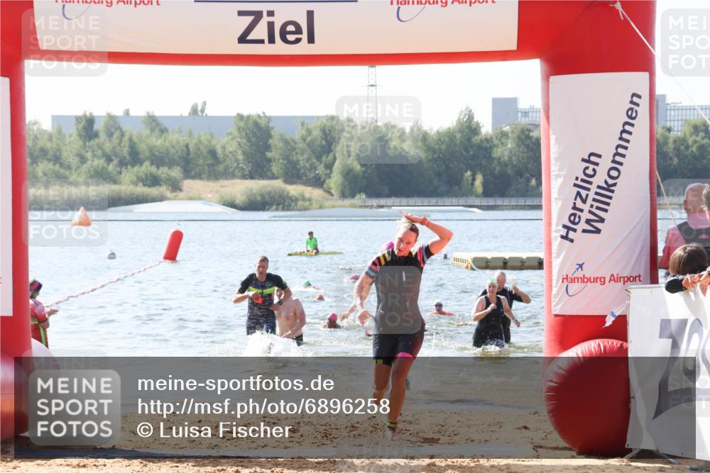 01.09.2024 - 17. Tribühne Triathlon Luisa Fischer http://msf.ph/oto/6896258 01.09.2024 11:21:54 Schwimmen 492, 518, 523, 537 meine-sportfotos.de