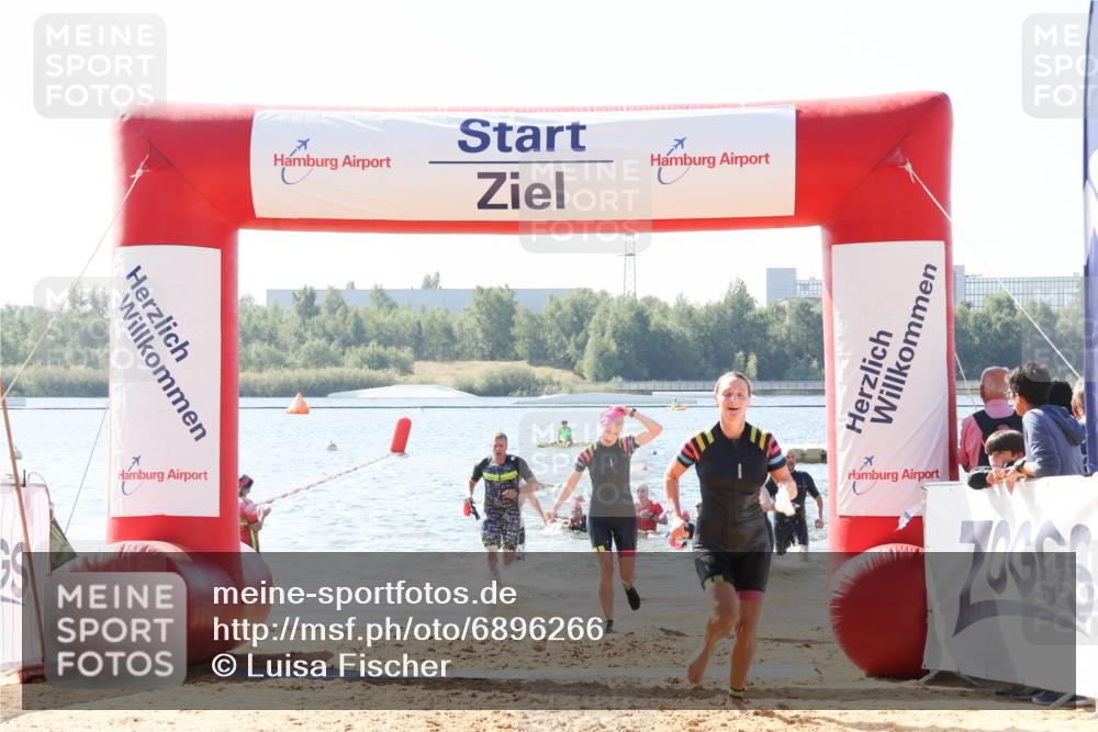 01.09.2024 - 17. Tribühne Triathlon Luisa Fischer http://msf.ph/oto/6896266 01.09.2024 11:21:56 Schwimmen 482, 492, 518, 523, 537, 547 meine-sportfotos.de