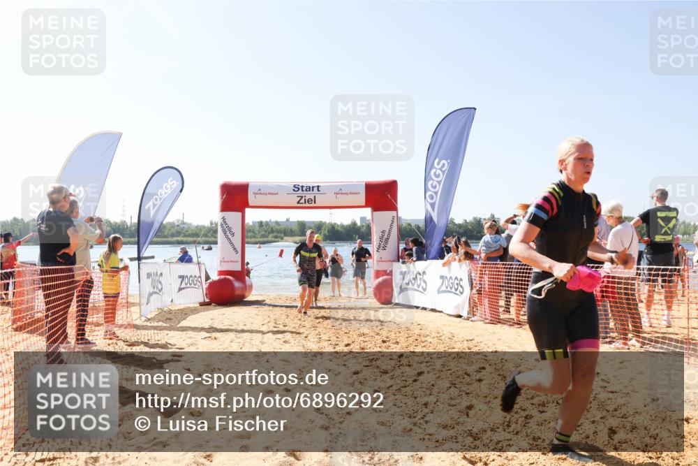 01.09.2024 - 17. Tribühne Triathlon Luisa Fischer http://msf.ph/oto/6896292 01.09.2024 11:22:02 Schwimmen 482, 492, 518, 523, 530, 537, 547, 562, 563 meine-sportfotos.de