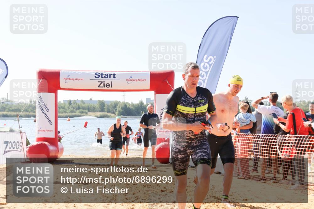 01.09.2024 - 17. Tribühne Triathlon Luisa Fischer http://msf.ph/oto/6896299 01.09.2024 11:22:04 Schwimmen 448, 471, 482, 492, 518, 523, 530, 537, 547, 562, 563 meine-sportfotos.de