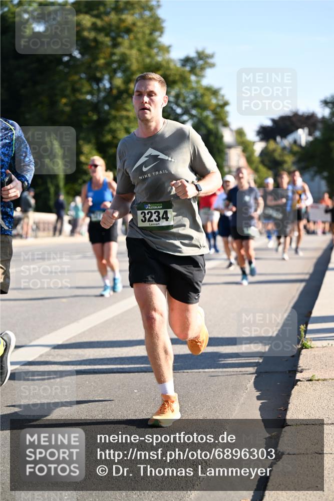 01.09.2024 - BARMER Alsterlauf Dr. Thomas Lammeyer http://msf.ph/oto/6896303 01.09.2024 09:34:24 Laufen 135, 3234 meine-sportfotos.de