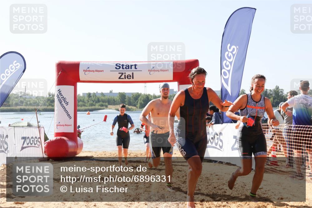 01.09.2024 - 17. Tribühne Triathlon Luisa Fischer http://msf.ph/oto/6896331 01.09.2024 11:22:14 Schwimmen 448, 471, 494, 501, 530, 562, 563 meine-sportfotos.de