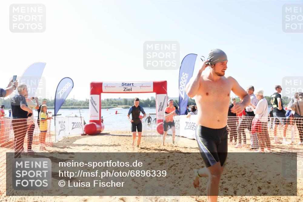 01.09.2024 - 17. Tribühne Triathlon Luisa Fischer http://msf.ph/oto/6896339 01.09.2024 11:22:16 Schwimmen 448, 471, 494, 501, 530, 562, 563 meine-sportfotos.de