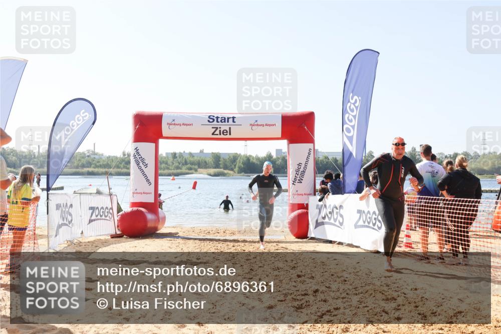 01.09.2024 - 17. Tribühne Triathlon Luisa Fischer http://msf.ph/oto/6896361 01.09.2024 11:22:29 Schwimmen 506, 512, 549 meine-sportfotos.de