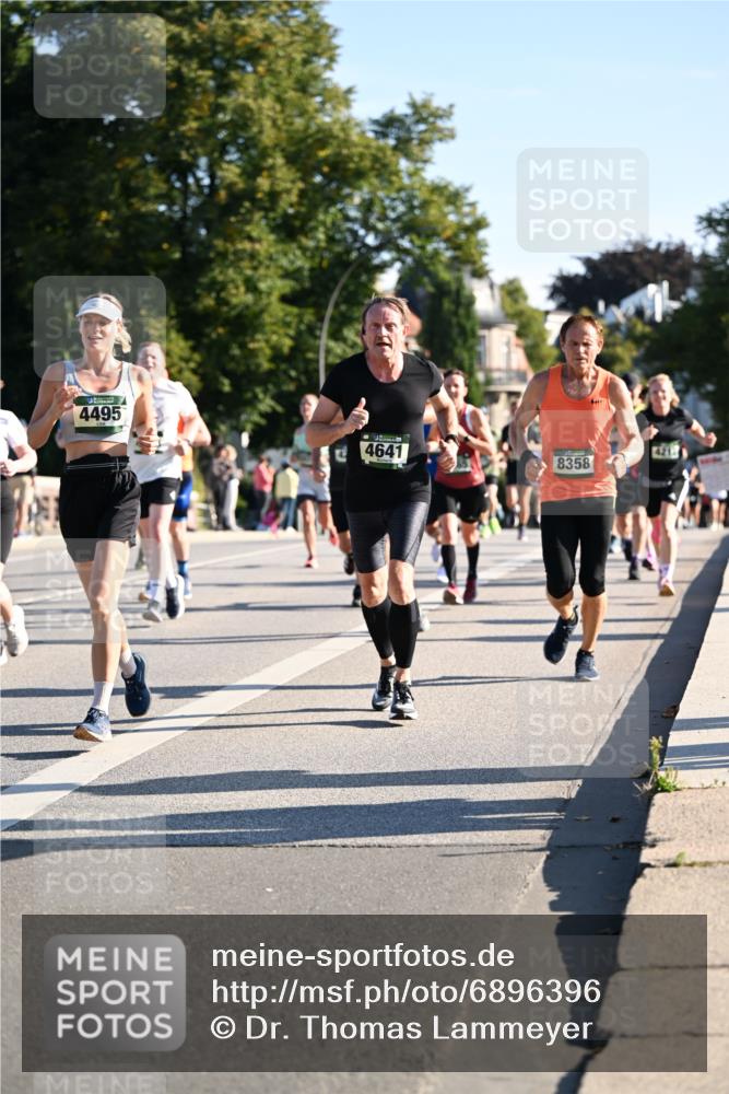 01.09.2024 - BARMER Alsterlauf Dr. Thomas Lammeyer http://msf.ph/oto/6896396 01.09.2024 09:34:35 Laufen 4495, 4641, 8358 meine-sportfotos.de
