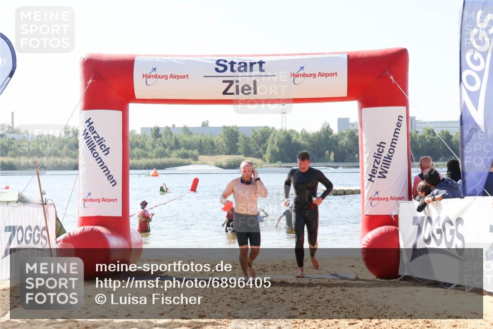 01.09.2024 - 17. Tribühne Triathlon Luisa Fischer http://msf.ph/oto/6896405 01.09.2024 11:22:56 Schwimmen 468, 541 meine-sportfotos.de