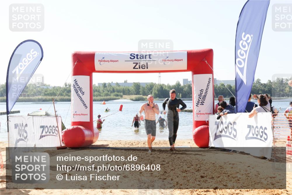 01.09.2024 - 17. Tribühne Triathlon Luisa Fischer http://msf.ph/oto/6896408 01.09.2024 11:22:57 Schwimmen 468, 473, 541 meine-sportfotos.de