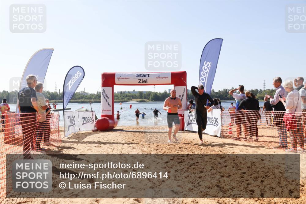 01.09.2024 - 17. Tribühne Triathlon Luisa Fischer http://msf.ph/oto/6896414 01.09.2024 11:22:59 Schwimmen 450, 468, 473, 541 meine-sportfotos.de