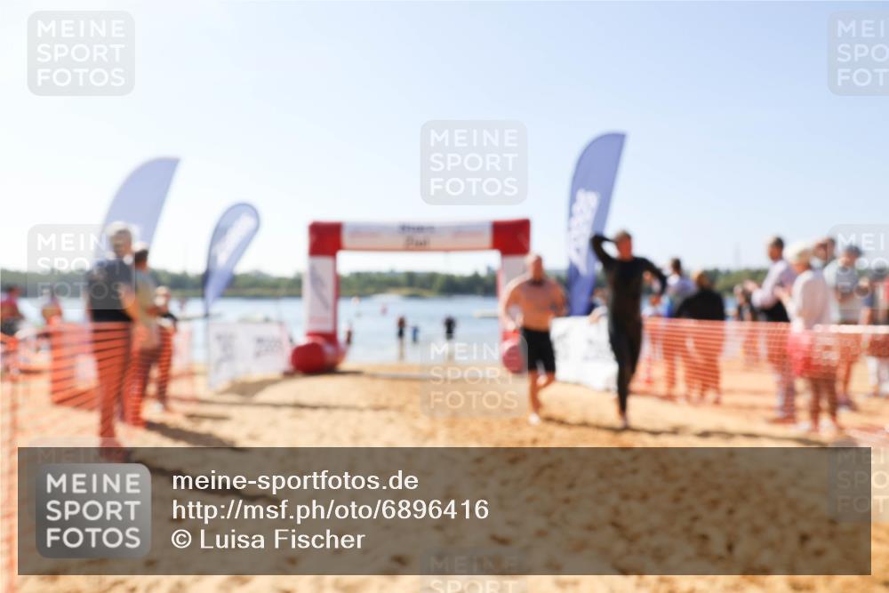 01.09.2024 - 17. Tribühne Triathlon Luisa Fischer http://msf.ph/oto/6896416 01.09.2024 11:23:00 Schwimmen 450, 468, 473, 503, 541 meine-sportfotos.de