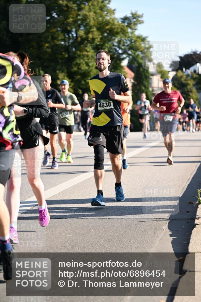 01.09.2024 - BARMER Alsterlauf Dr. Thomas Lammeyer http://msf.ph/oto/6896454 01.09.2024 09:34:40 Laufen 8138, 4636 meine-sportfotos.de